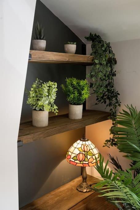 The Lettered Board Apartments Pickering Esterno foto